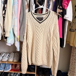Abercrombie & Fitch Beige V-Neck Sweater